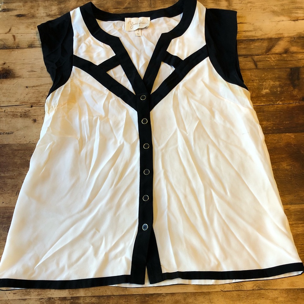 Yumi Kim Silk Cap Sleeve Black and White Blouse